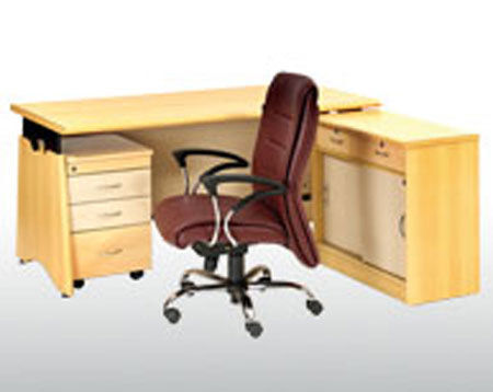 Office Desk (ME 7053)