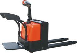 Power Pallet Truck - Superior Grade Material, Maximum Load Bearing Capacity