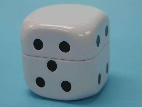 Dice Tin With Hinges