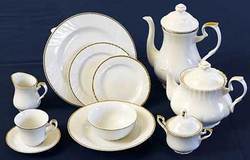 Crockery Set