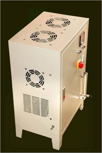 Ozone Generator  Voltage: 430 Volt (V)