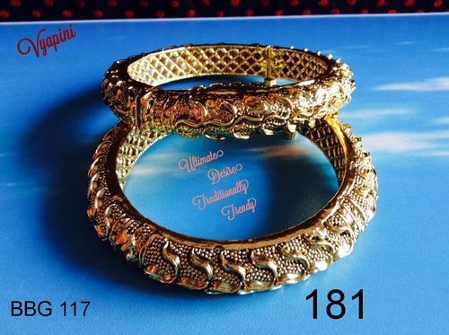 Exclusive Bangles Set