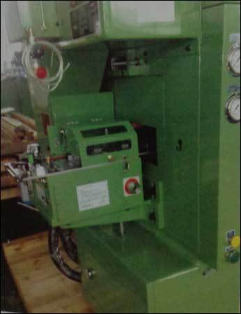 GF 100 Gripper Feeder Machine