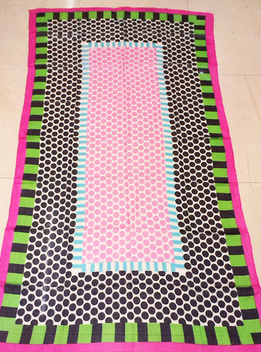 पोल्का डॉट्स प्रिंटेड सरोंग्स एंड पेरोस