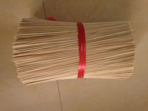 Polish Round And Thin 8' And 9' Bamboo Sticks For Incense