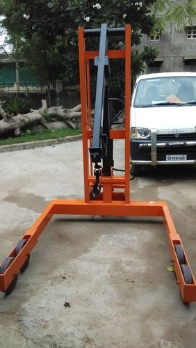 Hydraulic Floor Crane