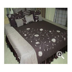 Q Source Bed Linen