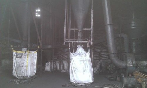 Silver Non Calcined Pet Coke Fines