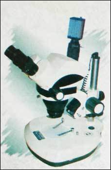 Trinocular Stereozoom Microscopes