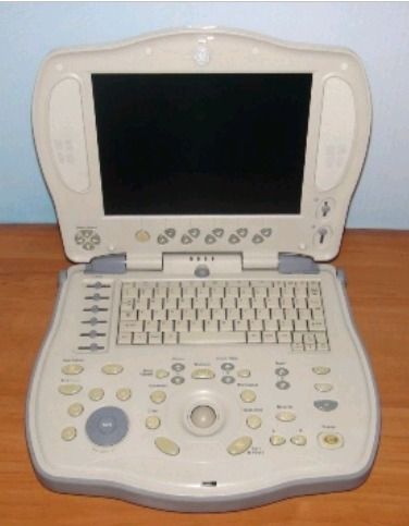 GE LOGIQ BOOK XP (Portable Color Doppler)