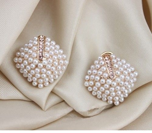 Trendy Look Earrings