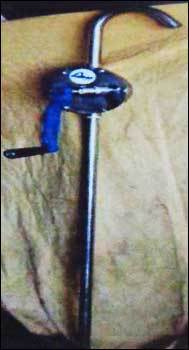 Hand Operated SS Pumps