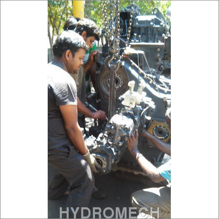 Engines Repairing Services (Komatsu)