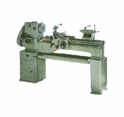 Precision Center Lathe