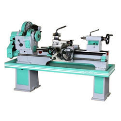 Horizontal Lathe Machines - Robust Metal Build | Reliable Performance, High Efficiency, Longer Operational Life