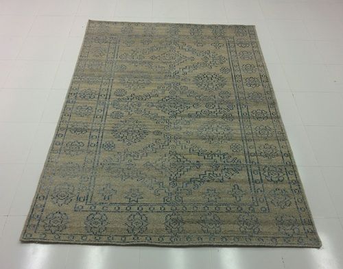 Hand Knotted Carpets