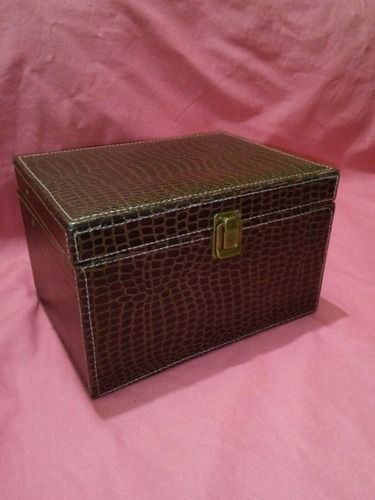 Handmade Leather Box (Cii 015)