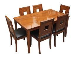  लकड़ी की डाइनिंग टेबल