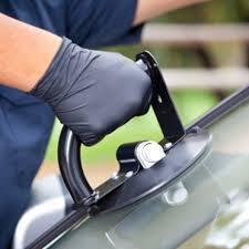 Car Glass Repairing Services