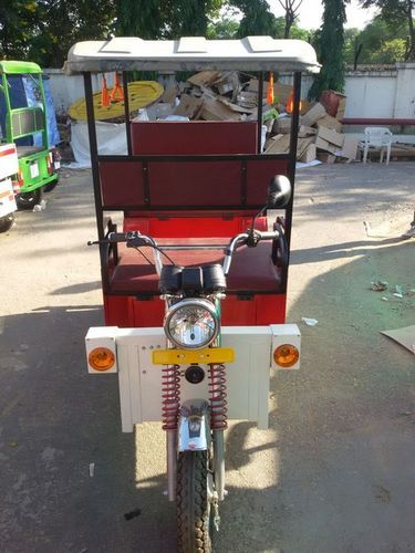 Solar+battery E Rickshaw