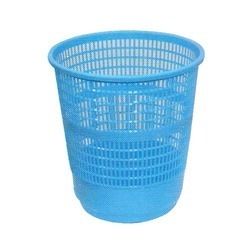 Plastic Dust Bin