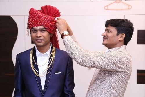 Lal Chundari Wedding Groom Safa