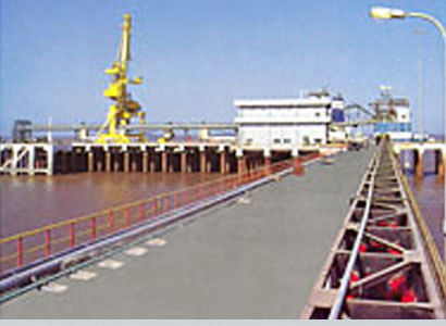 Dry cargo handling