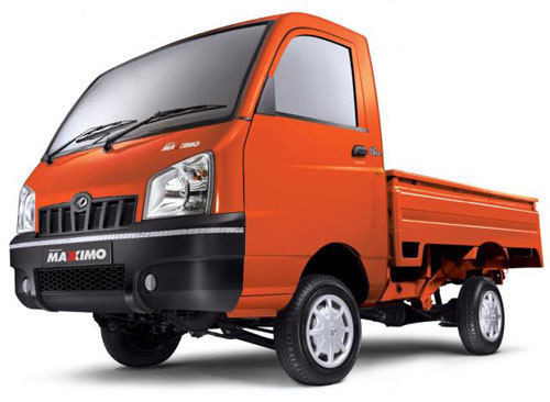 File:Mahindra - Maxximo Mini Van - WB 32 C 5792 - East Midnapore