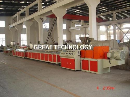 Wood PVC and PE Plastic WPC Decking Profiles Extruder