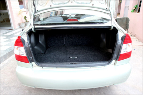 अनुकूलित सामान और बूट मैट