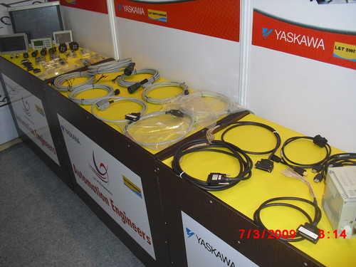 याकावा एनकोडर केबल और पावर केबल