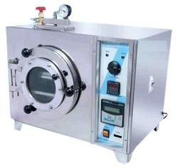 Vacuum Oven