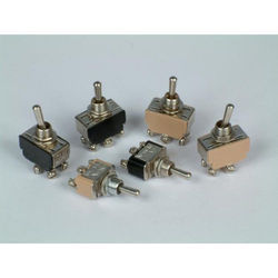 93 सीरीज रोटरी स्विच और मिनी टॉगल स्विच