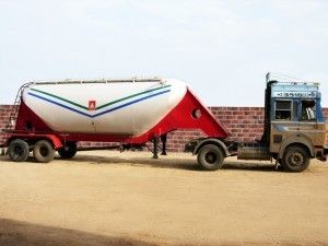 Bulker Semi Trailer (VFBT-35-D)