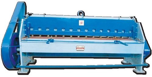 Hydraulic Shearing Machine - High Chromium-High Carbon Steel, Blade Length 600mm to 3000mm, Capacity 1.6mm to 10mm - Durable 4-Edged Blades for Extended Performance