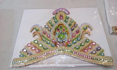 Fancy Rajkreet White Kundan Mukut