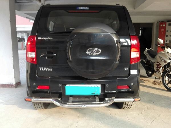 TUV300 Car Back Bumper Guard