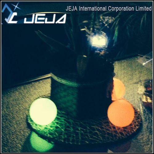 Remote Controlled LED Ball Lights For Garden And Home Decor