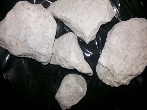 Gypsum Stone (Lumps)