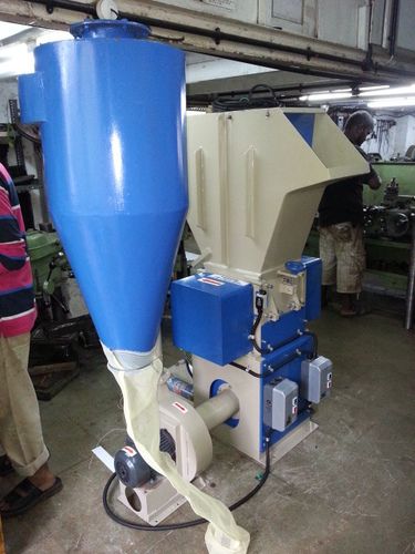 Plastic Scrap Grinder Machine