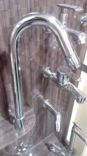 Stainless Steel Swan Neck Mouth Operating Faucet