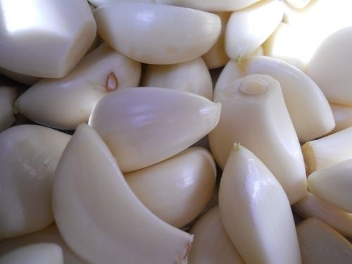 Peeled Garlic Cloves