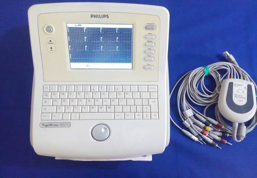 Philips Page White Trim Ll Ecg Machine With 12 Lead Ecg Cam With Aligator Clips