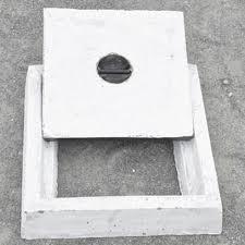 Yellow S.R.F.C. Square And Round Drainage Manhole Frame And Cover