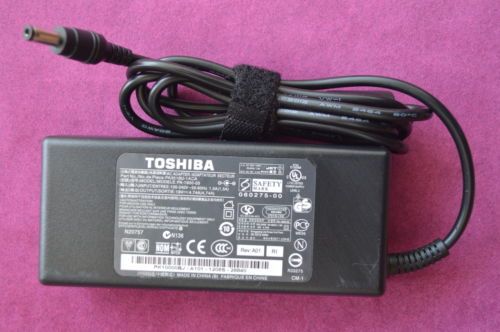 Laptop Power Adapter (19V 4.74A 90W 1710CDS)