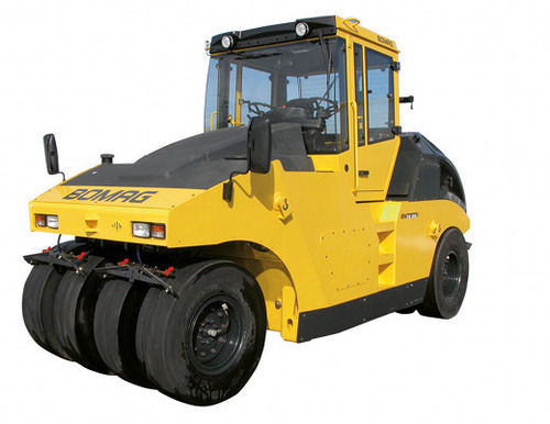 Bomag Pneumatic Tyred Roller - Advanced Hydrostatic Drive | Optimal Asphalt Compaction and Excellent Surface Sealing