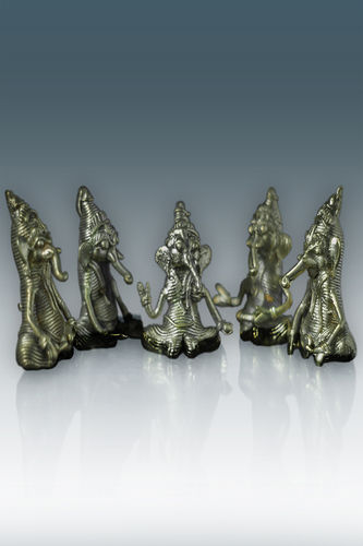 Dhokra Metal Crafted Tiny Ganesha