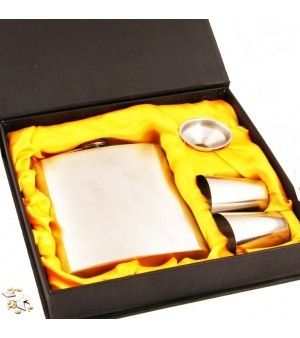 Hip Flask With 500 Gms Kaju Katli