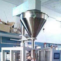 Vertical Form Fill Seal Machines Capacity: 100 Kg Kg/Day