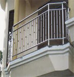 Balcony Railings - Stainless Steel with Glass Blending | Customizable Design for Enhanced Aesthetics